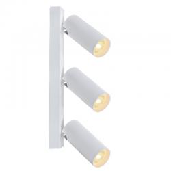 Nazare La familia NAZARE aporta una visión innovadora al mundo de tek. Está compuesta por empotrables / downlights, ofreciendo s